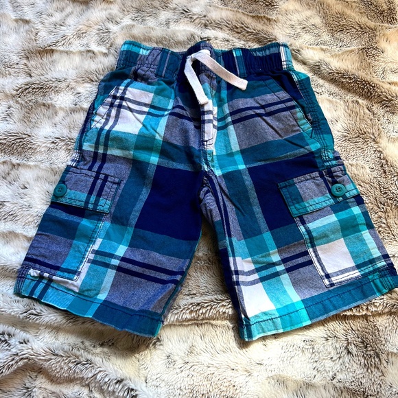 NWOT Gymboree Blue Plaid Cargo Shorts Kids 7 - Picture 1 of 3